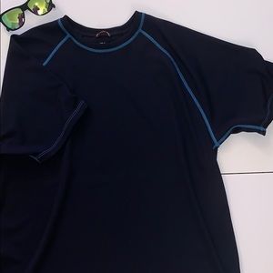 Men’s Gap Athletic Top
